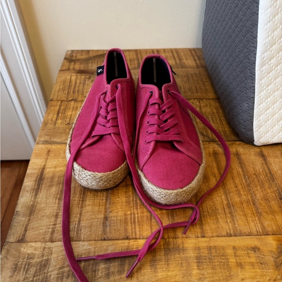 Joules Size 7 hot pink sneakers never worn - Picture 3 of 3